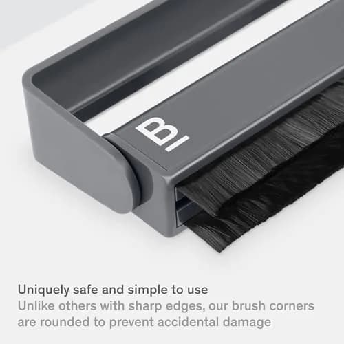 Boundless Audio Carbon Fiber Anti-Static Vinyl Record Cleaner Brush | 11.3cm (4.45in) Midnight Grey thumbnail 4