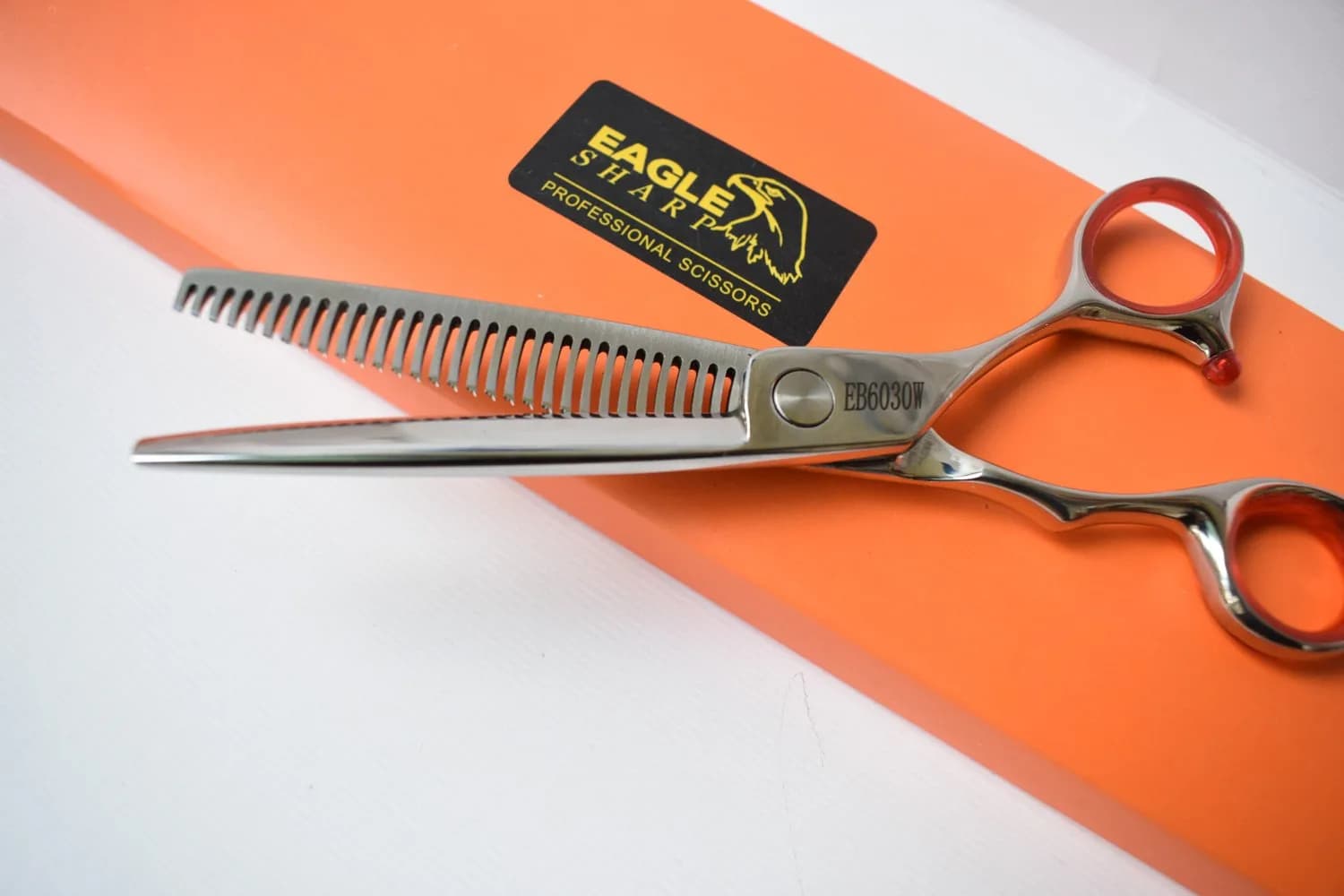 EAGLE SHARP Professional Hair Thinning Shears 6.5 cm (6 inch) | 30-Tooth Blender Convex Blade - view 5