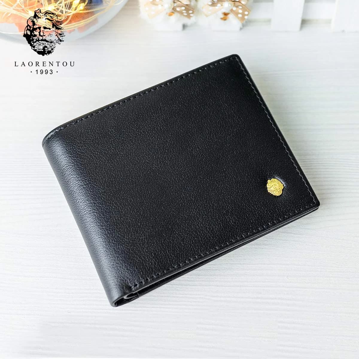 LAORENTOU Full-Grain Leather Bifold Wallet for Men | 9 Card Slots, Zipper Coin Pocket, ID Window, Black - view 4