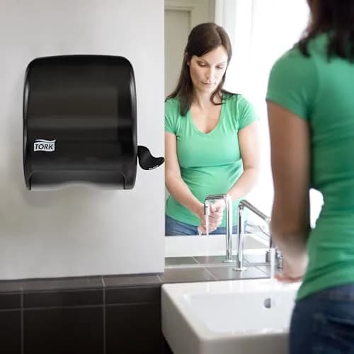 Tork Paper Hand Towel Dispenser Smoke H21 | High-Capacity, Durable Plastic (12.49 x 12.82 x 8.6 inches) thumbnail 7