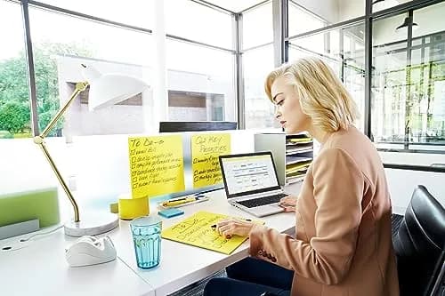 Post-it Super Sticky Big Notes 11 x 11 in. (28 x 28 cm) Yellow | Vision Board & Brainstorming Tool thumbnail 8