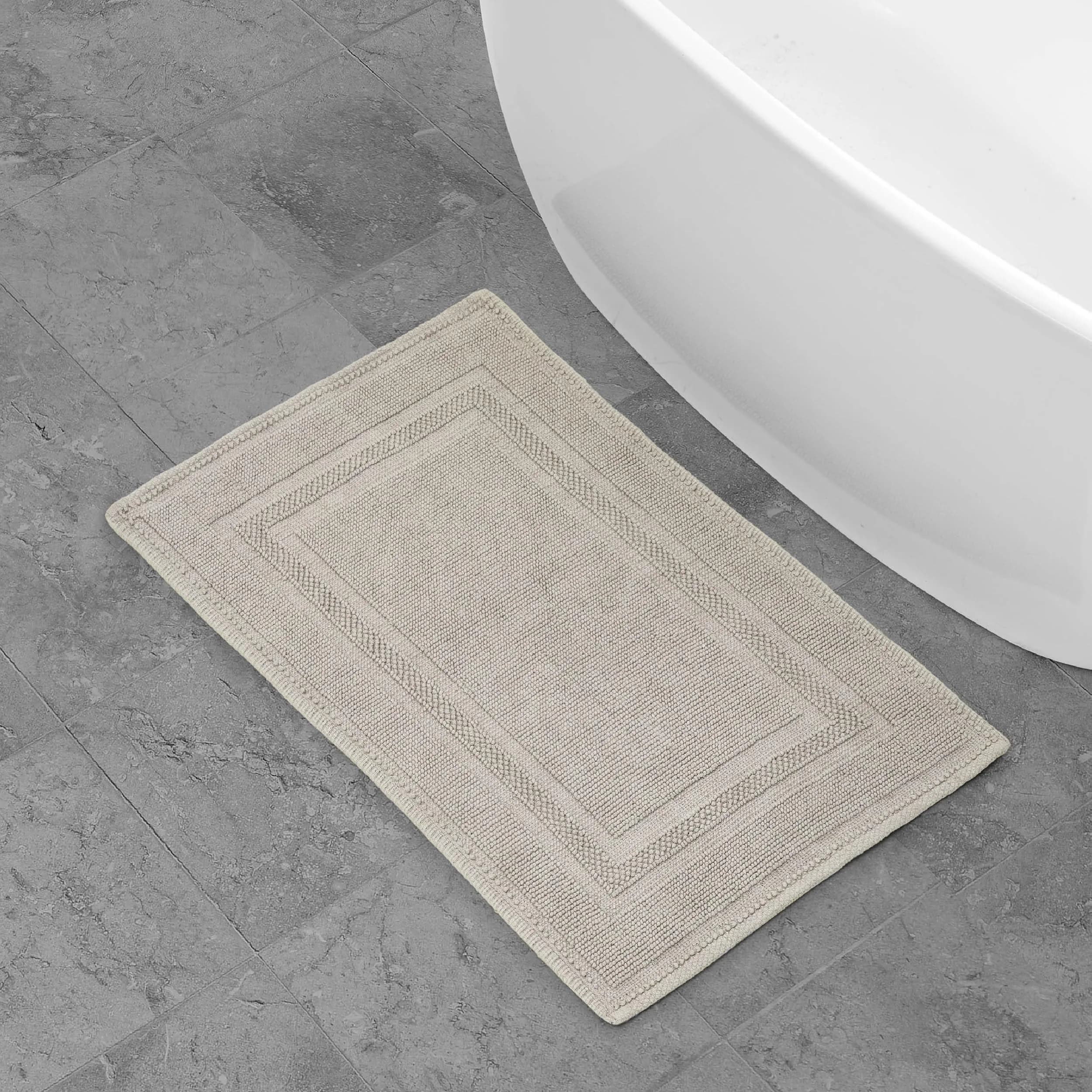 Jean Pierre - Stonewash Racetrack Bath Rug, Cotton, Premium Bathroom Decor, Machine Washable, Highly Absorbent, Measures 21" x 34"