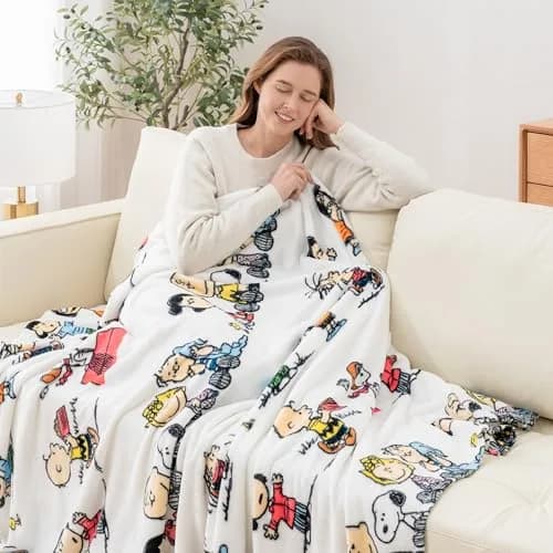 Berkshire VelvetLoft Peanuts Snoopy Plush Throw Blanket 55" x 70" | Soft & Cozy for Peanuts Fans thumbnail 3