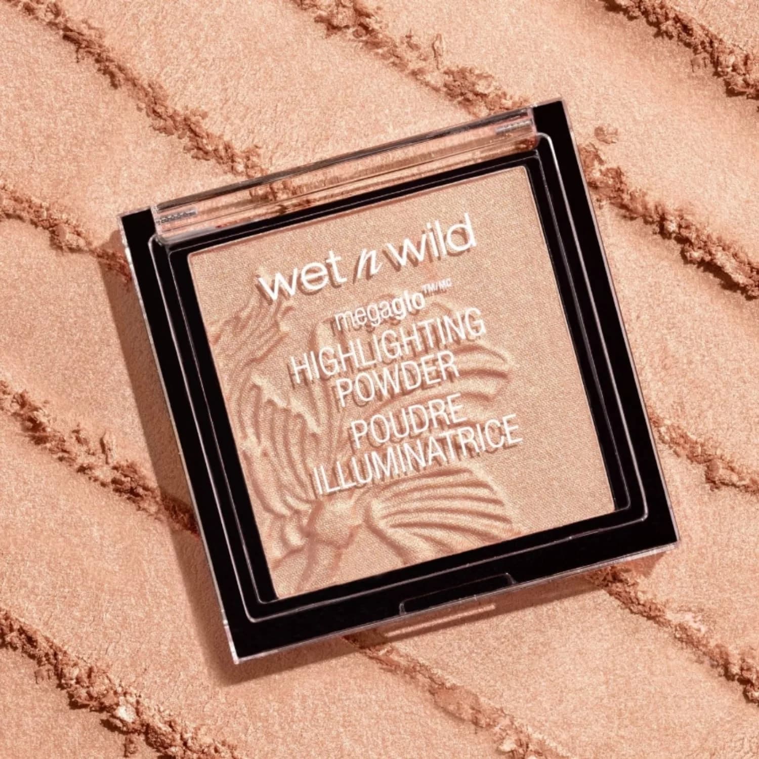 wet n wild MegaGlo Highlighting Powder, Blossom Glow | Shimmering Pearl Pigments - view 4