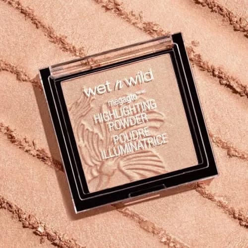 wet n wild MegaGlo Highlighting Powder Golden Flower Crown 5.3g (0.19 Oz) | Shimmering Glow for Cheekbones thumbnail 3