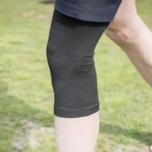 Back on Track Physio Knee Brace 4-Way Stretch 1107 | Welltex Technology for Active Support thumbnail 3