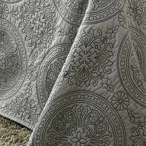 ELEGANT LIFE HOME Reversible Medallion Embroidered Bedding Solid 100% Cotton Quilt - Queen 90 x 95 inches, Gray thumbnail 9