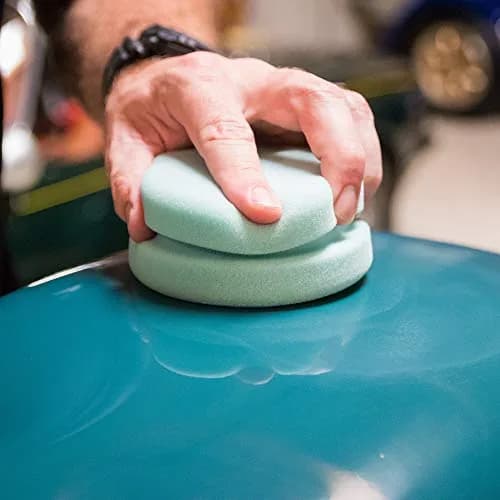 Jay Leno's Garage Carnauba Car Wax – Liquid Carnauba Polish for Cars, Deep Shine & Protection, 16 oz thumbnail 4