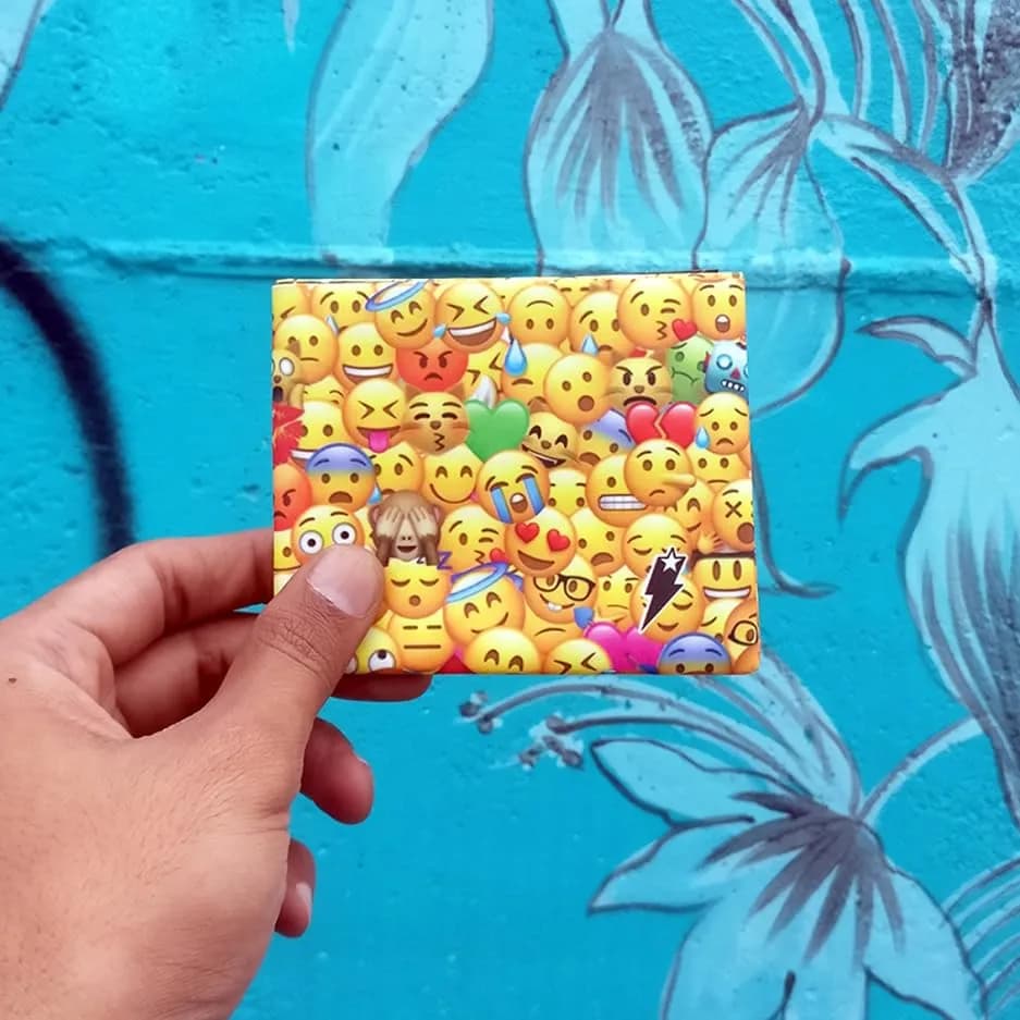 SUPERVEK Smiley Face Paper Wallet with RFID Protection, 8.25 cm (3.25") | Slim, Water-Resistant, Vegan HDPE thumbnail 4