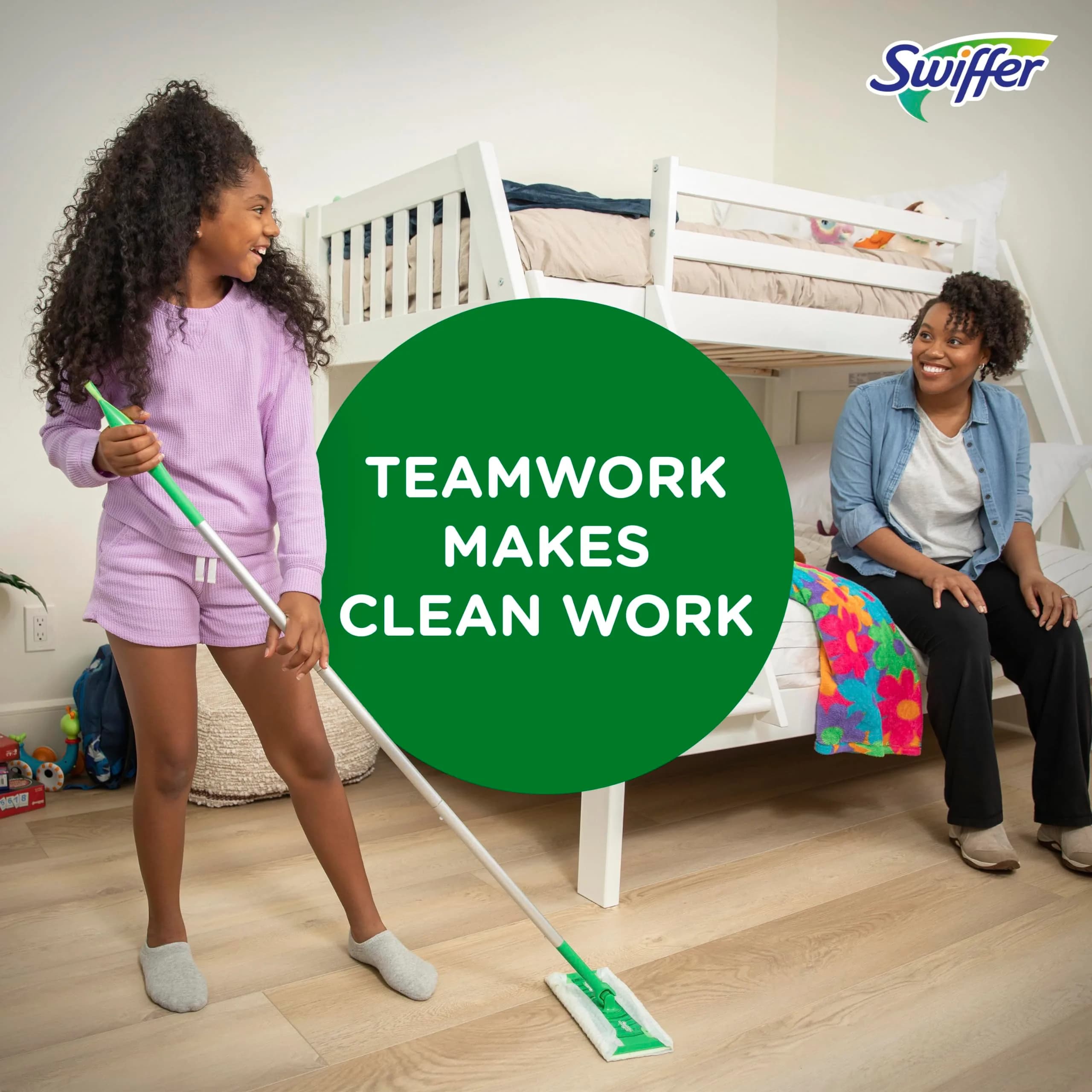 Swiffer Sweeper Dry Sweeping Pad Refills, 52 Count (1.1 kg) | Traps & Locks Dirt, Hair, Pet Dander - view 9