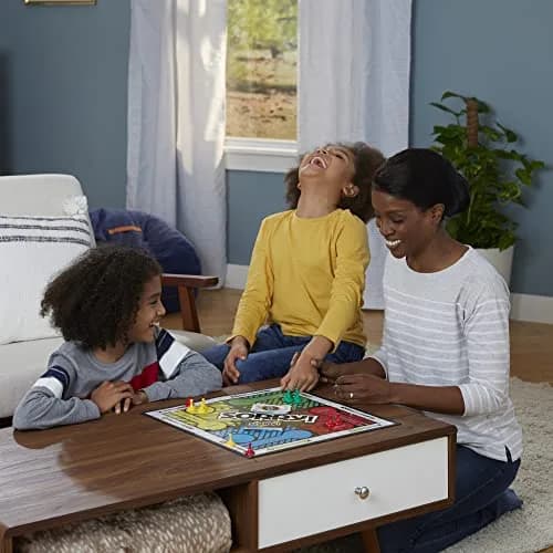 Hasbro Gaming Sorry! Board Game for Kids Ages 6+ | Classic Family Game with 4 Pawns (1-Pack) thumbnail 7