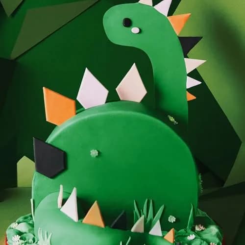 Renshaw Green Fondant Icing for Cake Decorating - 8.8 Oz | Easy to Use, Professional-Grade Edible Fondant thumbnail 5