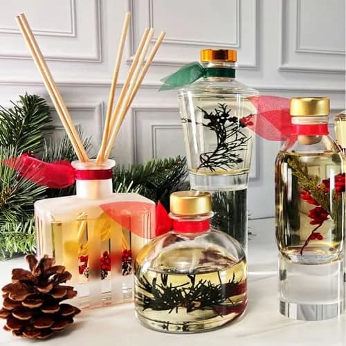 LOVSPA Reed Diffuser Set - Cinnamon Pine Cones Scented Diffuser with Sticks | Long-Lasting Aromatherapy for Small Spaces thumbnail 7