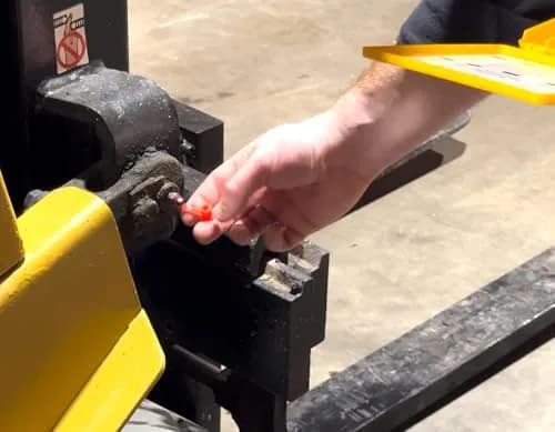 LockNLube Grease Fitting Caps 50 count Yellow | Fits Standard & Metric Fittings thumbnail 5