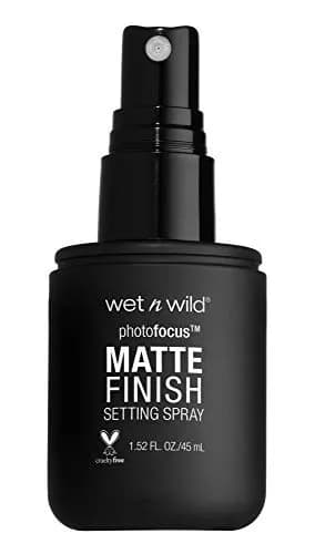 wet n wild Photo Focus Setting Mist 156ml (5.2 fl oz) | Long-Lasting Matte Finish with Aloe thumbnail 2