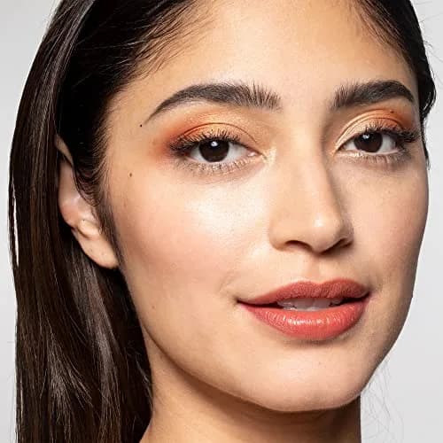 wet n wild MegaGlo Hello Halo Liquid Highlighter Makeup, Go With The Glow, 15ml (0.5 Fl Oz) | Shimmering Pearl Pigments for Radiant Skin thumbnail 4