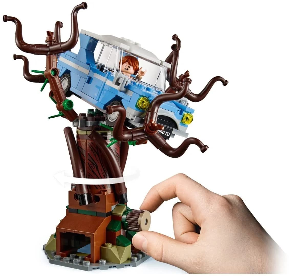 LEGO Harry Potter Hogwarts Whomping Willow Toy 75953 | 753 Pieces - view 4
