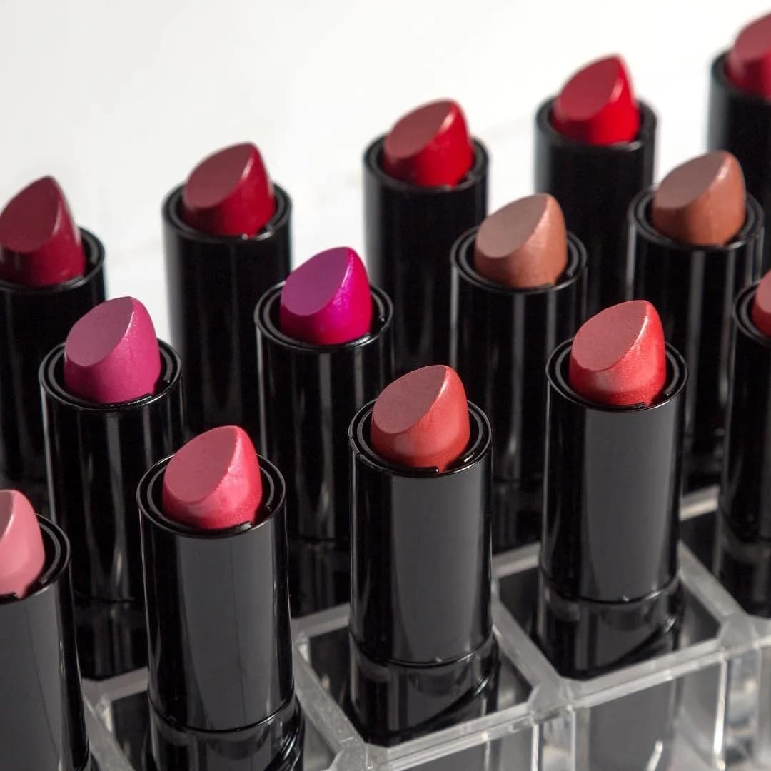 wet n wild Silk Finish Lipstick, Secret Muse | Hydrating Rich Buildable Lip Color, Satin Finish - view 8