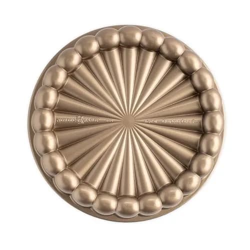 Nordic Ware Charlotte Bundt Pan 6-Cup (1.4L) Toffee | Cast Aluminum Nonstick Cake Mold — Toffee