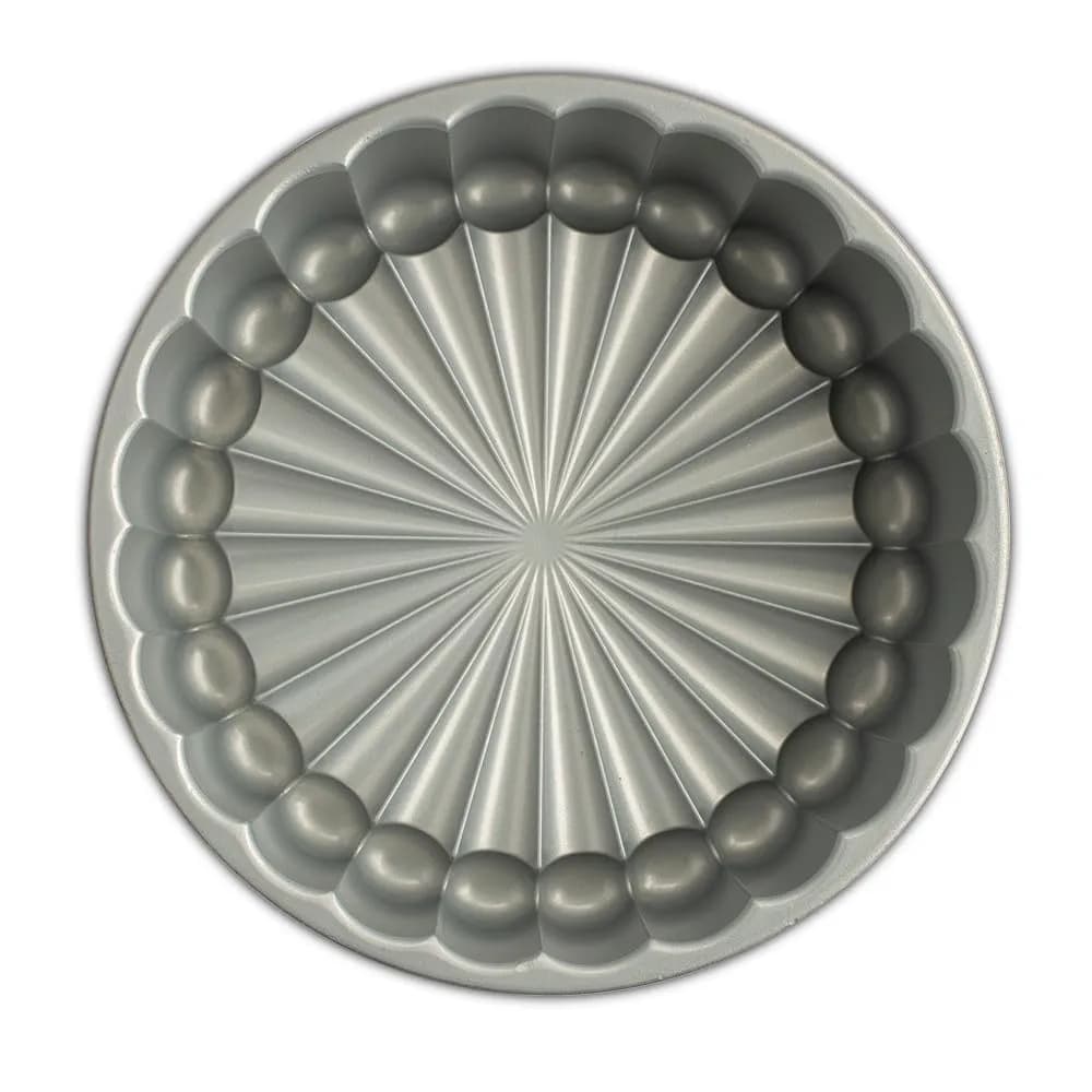 Nordic Ware Charlotte Bundt Pan 6-Cup (1.4L) Toffee | Cast Aluminum Nonstick Cake Mold - view 6