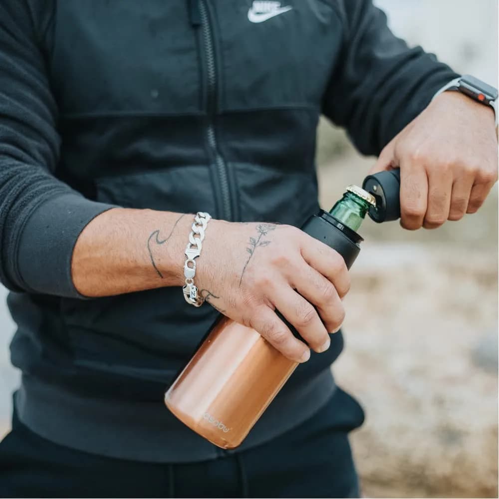 asobu Frosty Beer Holder 2 Go Vacuum Insulated 16oz | Double Walled Stainless Steel, Keeps Beer Cold 12h thumbnail 8