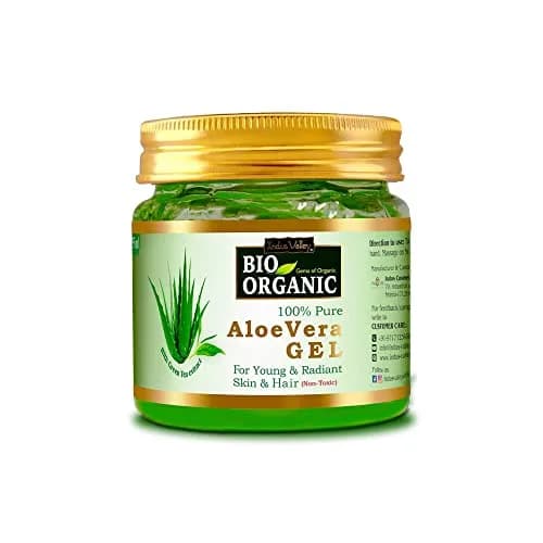 INDUS VALLEY Natural Tulsi Leaf Powder & Organic Aloe Vera Gel Combo | 100g Powder + 175ml Gel | Skin & Hair Care thumbnail 2