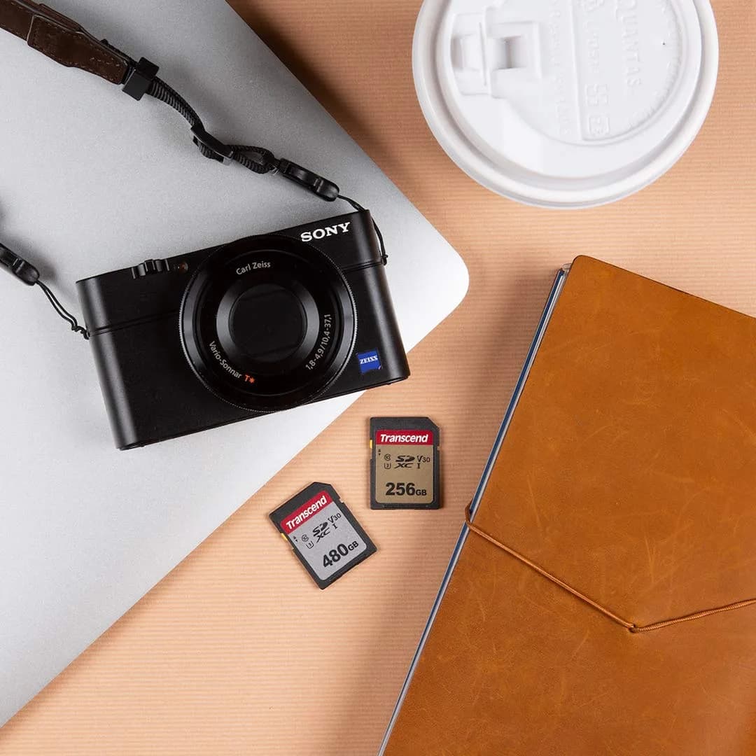 Transcend 16GB SDHC Memory Card | 95MB/s Read, 45MB/s Write, Class 10, U3, V30 - view 2