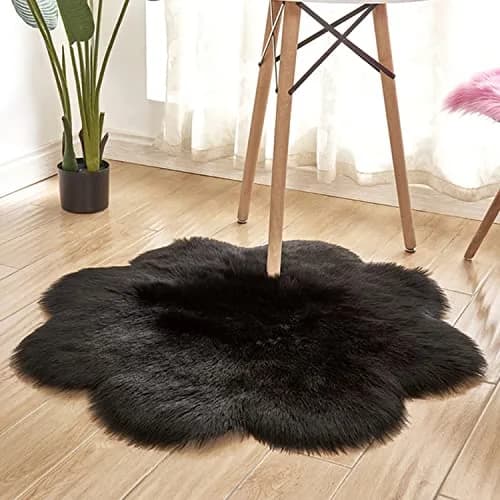 CHITONE Black Sheepskin Wool Faux Fur Area Rug 120 cm (4 ft) Diameter | Soft Shaggy Fluffy Carpet for Bedroom thumbnail 1