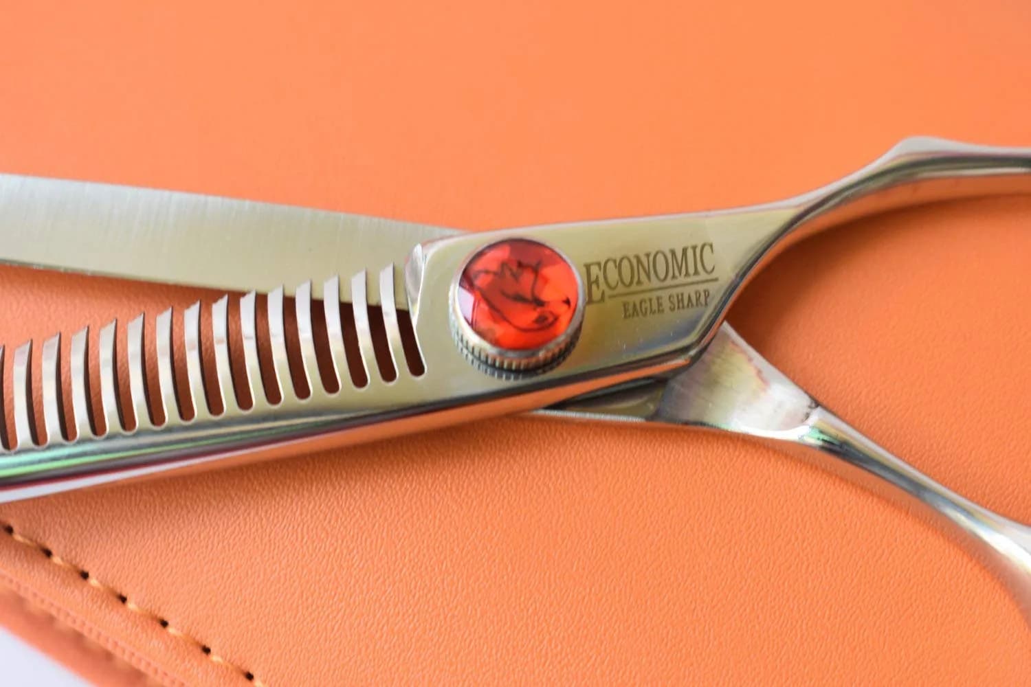 EAGLE SHARP Professional 6.0-inch Shears Cutting & Thinning Scissors Kit | 15.75 cm (6.2 in) Blade - view 5
