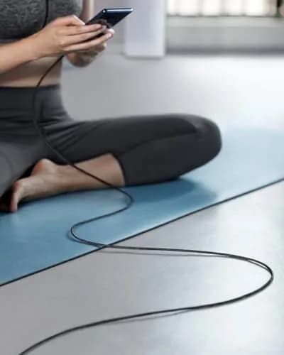 Anker USB A to USB C Cable 6 ft Black | Durable Nylon Sync & Charge Cable thumbnail 8