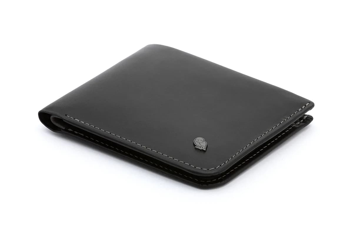 Bellroy Hide & Seek Slim Leather Bifold Wallet RFID Black | Classic Design with RFID Protection — Black