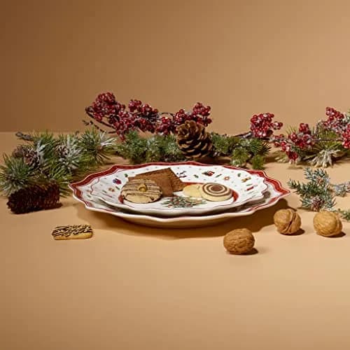 Villeroy & Boch Toy's Delight 8 Piece Decorative Plate Set | Christmas Collection thumbnail 3