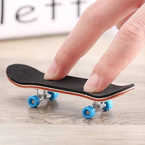 BISOZER Mini Finger Skateboard 9.5cm (3.74") | Wooden Finger Board with Ball Bearings & Foam Grip thumbnail 4