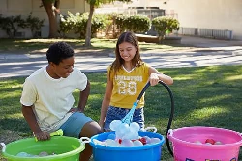Bunch O Balloons Rapid-Filling Water Balloons 100 Count (350+ Total) | ASTM-Tested, BPA-Free, Recycled Plastic Stems thumbnail 7