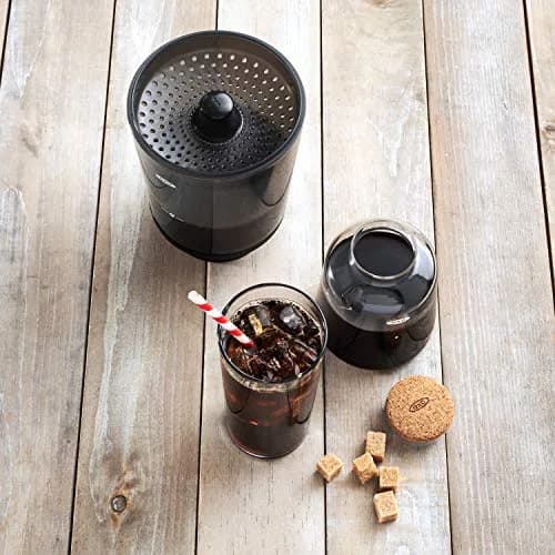 OXO Brew Compact Cold Brew Coffee Maker 24 oz | Small Space Solution for Cold Brew thumbnail 8