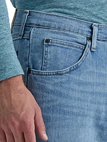 Wrangler Authentics Men's Classic 5-Pocket Relaxed Fit Flex Jean 31W x 30L | Heavyweight Cotton Denim thumbnail 3
