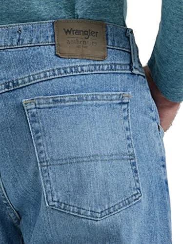 Wrangler Authentics Men's Classic 5-Pocket Relaxed Fit Flex Jean 42W x 32L | Heavyweight Cotton Denim thumbnail 2
