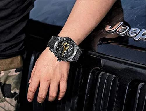 MASTOP Men's Fashion Big Dial 3D Sculpture Dragon Watch | Quartz Movement, 30M Water Resistance (Black) thumbnail 7