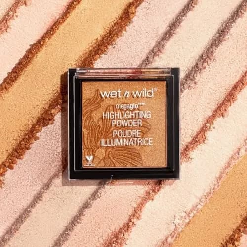 wet n wild MegaGlo Highlighting Powder Bloom Time | Shimmer Glow Face Makeup 5.5g (0.19 Oz) thumbnail 6