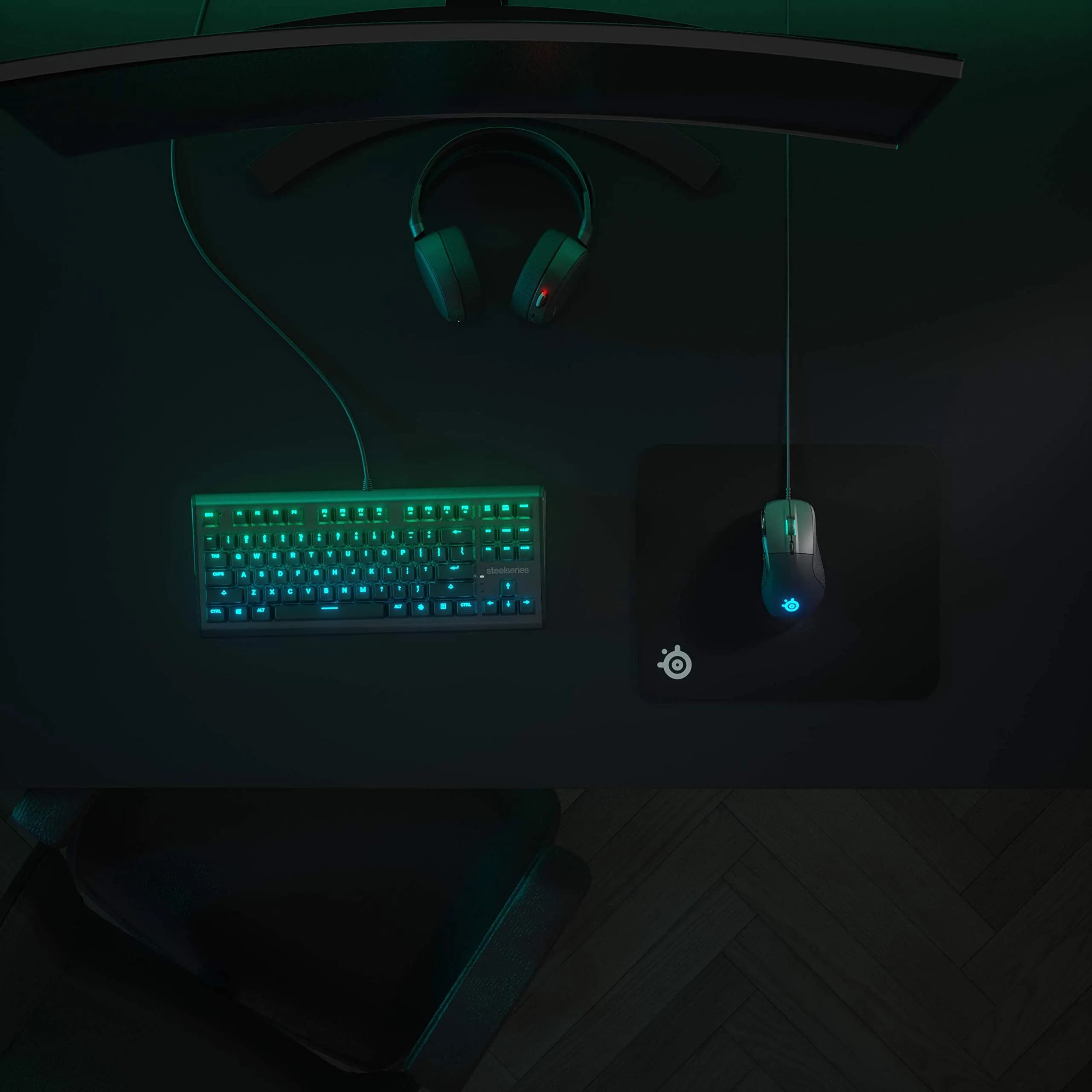 SteelSeries QcK Hard Medium Gaming Mouse Pad | Pinpoint Accuracy for Esports Pros - view 2