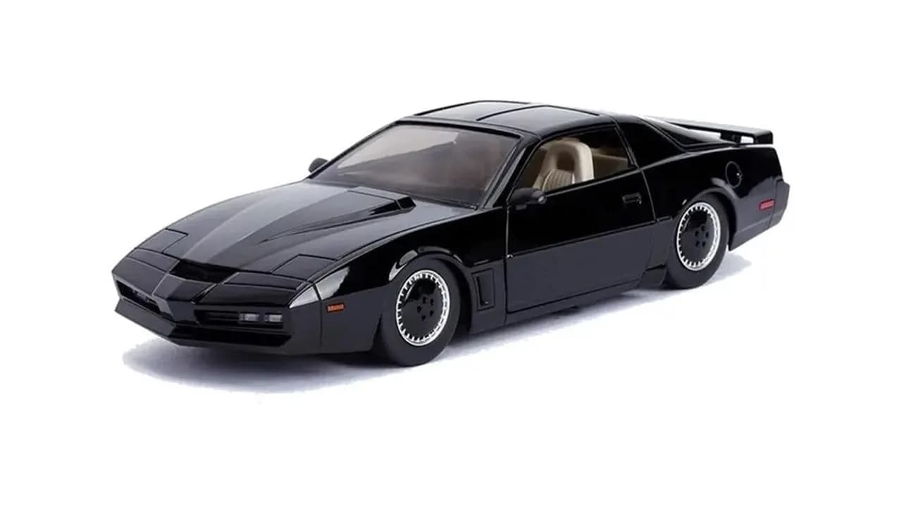 Jada Knight Rider K.I.T.T. 1982 Pontiac Firebird Die-Cast Car 1:24 Scale | Authentic USA Import with Light-Up Feature — Black