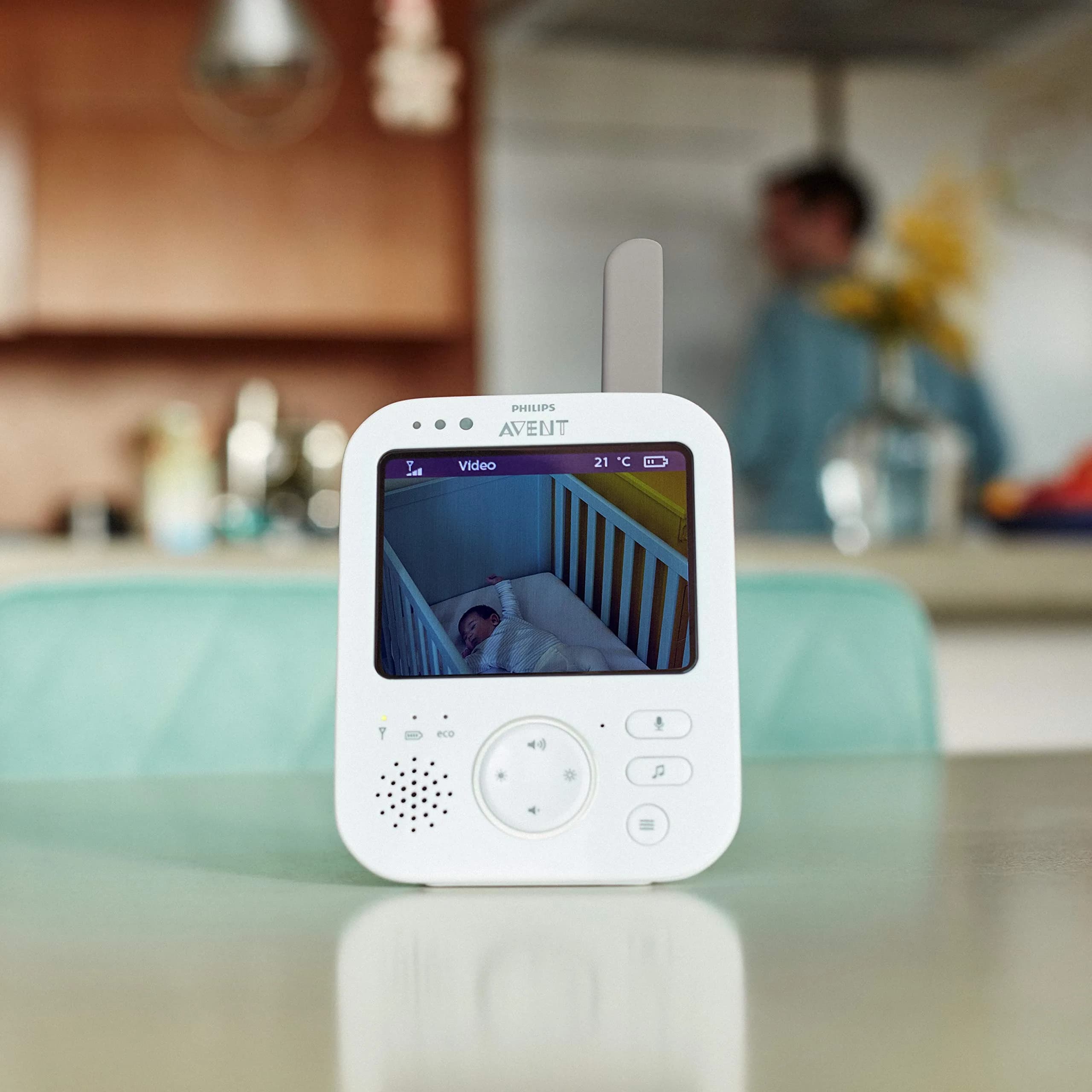 PHILIPS Avent Digital Baby Monitor with Camera and Audio, 3.5" Display, 300m Range | Secure FHSS Connection - view 5