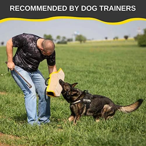 YES4QUALITY Dog Bite Sleeve for Large Dogs | Heavy Duty Canine Training Gear (20x12") thumbnail 2