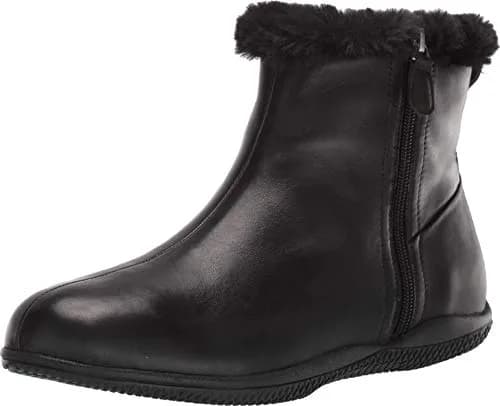 SoftWalk Helena Ankle Boot 7.5 Wide US | Plush Faux Fur Comfort & Style thumbnail 1
