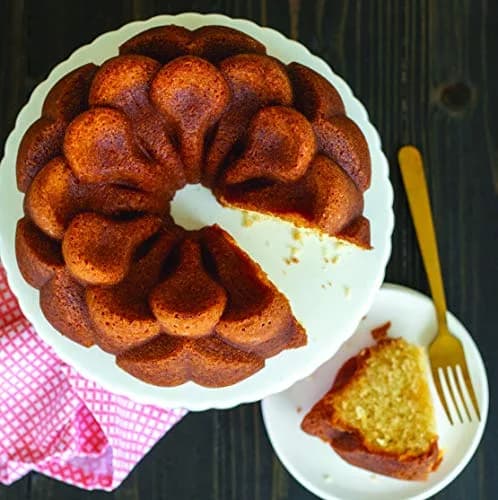 Nordic Ware Magnolia Bundt 10 Cup Toffee | Intricate Cast Aluminum Cake Pan thumbnail 5