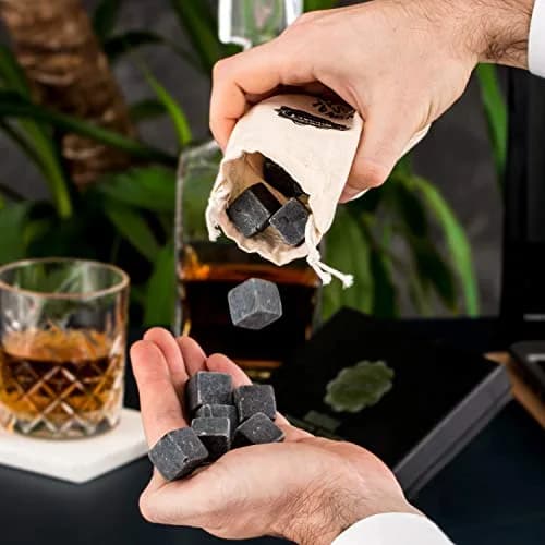 Hediyesepeti Premium Whiskey Stones Gift Set 12 Pcs Marble Reusable Ice Cubes | No Dilution, Original Taste (70-120 chars) thumbnail 8