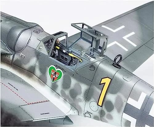 Tamiya 60790 1/72 Messerschmitt BF109 G-6 Plastic Model Airplane Kit | WWII Fighter Replica, 1/72 Scale, Assembly Required thumbnail 4