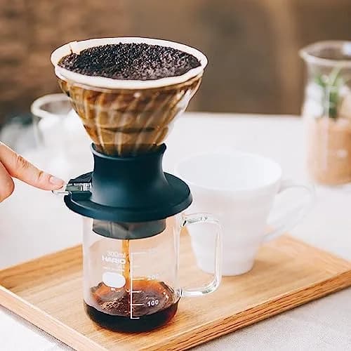 HARIO "Switch" Immersion Dripper Set Size 02 | Hybrid Pour-Over & Immersion Coffee Brewer with 40 Filters & Glass Server thumbnail 5