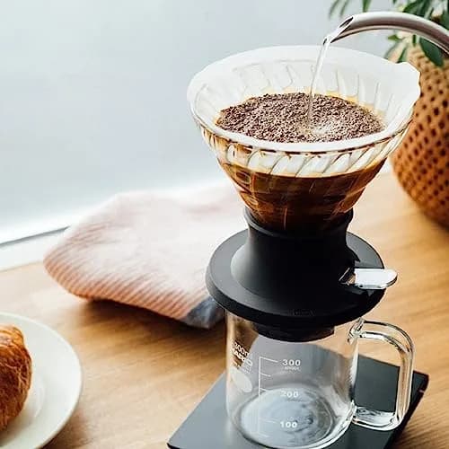 HARIO "Switch" Immersion Dripper Set Size 02 | Hybrid Pour-Over & Immersion Coffee Brewer with 40 Filters & Glass Server thumbnail 7