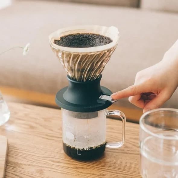 HARIO Switch Immersion Dripper 02 (200ml / 6.76 Fl Oz) | Hybrid Pour Over & Immersion Coffee Brewer thumbnail 10
